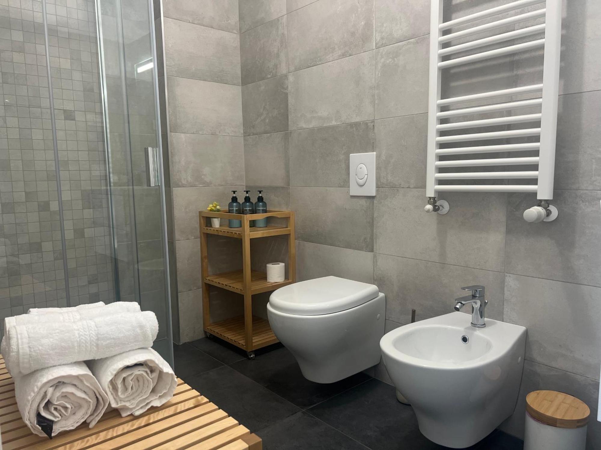 Apartmán Regina Milano In Melegnano - Wifi, Breakfast Box And Terrace Exteriér fotografie