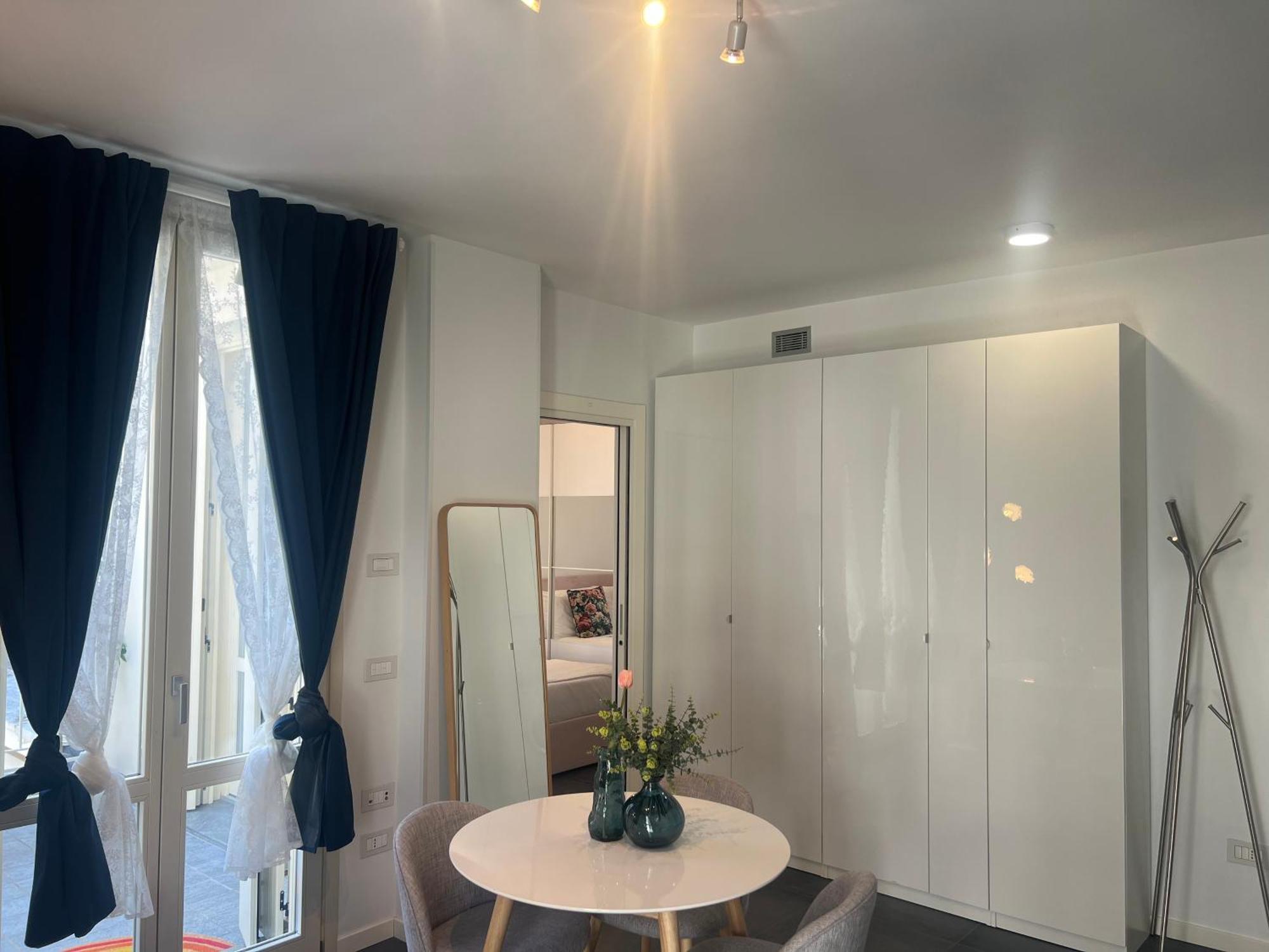 Apartmán Regina Milano In Melegnano - Wifi, Breakfast Box And Terrace Exteriér fotografie